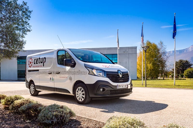 Nous assurons l'expédition et la livraison de vos marchandises. Solution de transport sur mesure : nous assurons l'expédition et la livraison de vos marchandises,